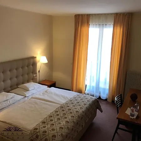 Hvala Superior - Topli Val 호텔 3*